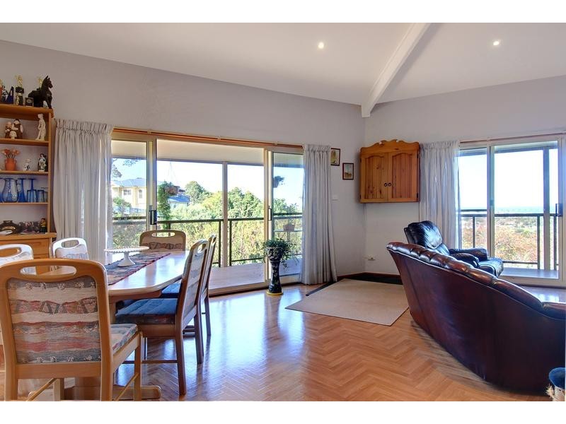 6 Pearce Place, Kiama NSW 2533