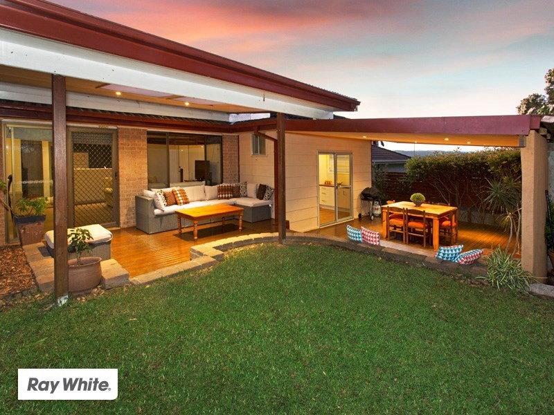 27 Barton Drive, Kiama Downs NSW 2533