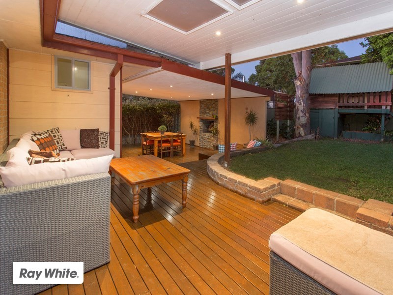 27 Barton Drive, Kiama Downs NSW 2533