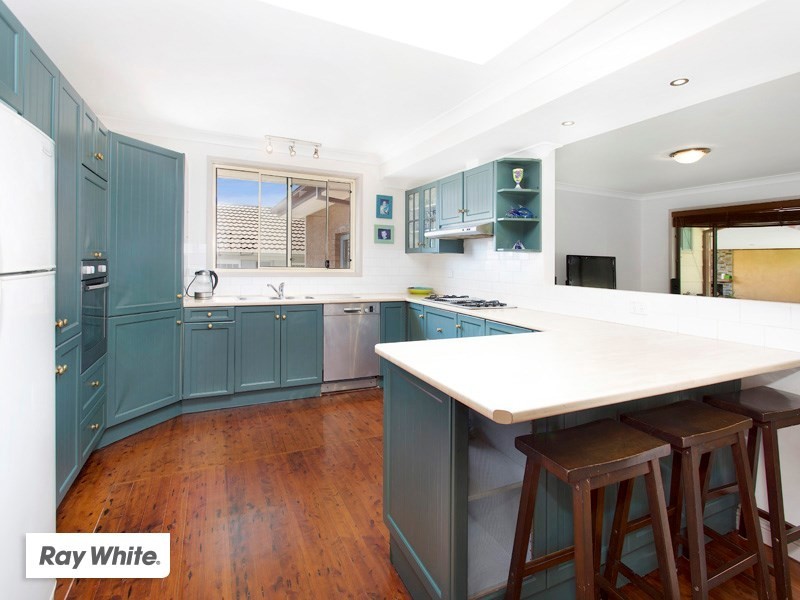 27 Barton Drive, Kiama Downs NSW 2533