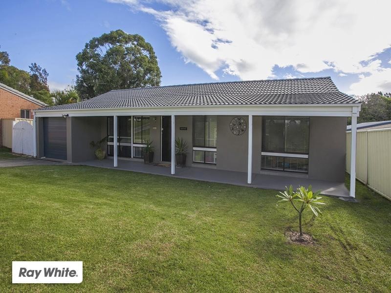 42 Cameron Crescent, Kiama Downs NSW 2533