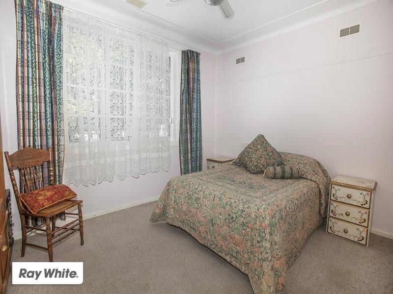 48 Barnes Street, Berkeley NSW 2506