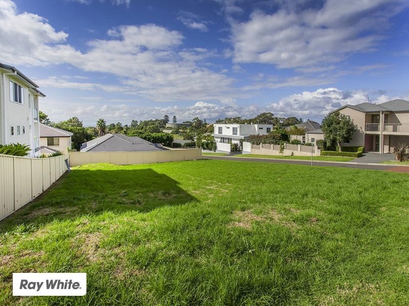 13 Love Street, Kiama NSW 2533