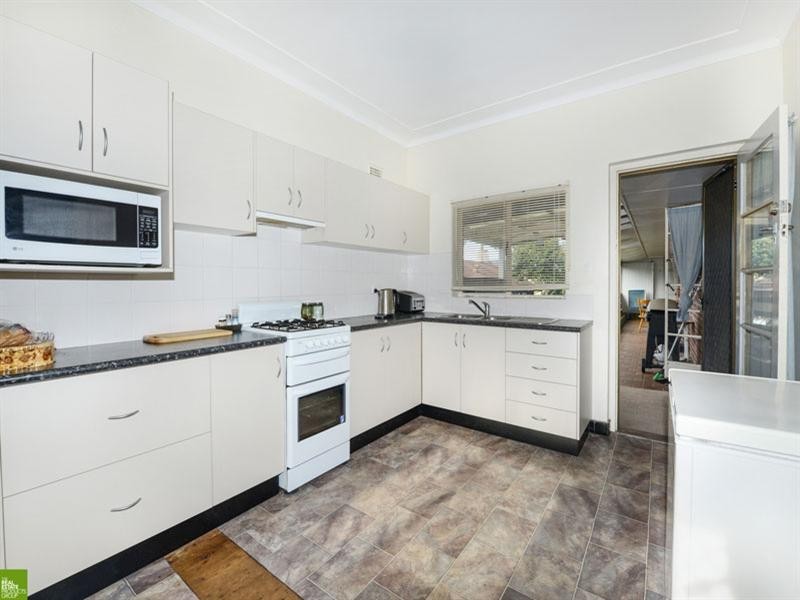 30 Taylor Street, Kiama NSW 2533