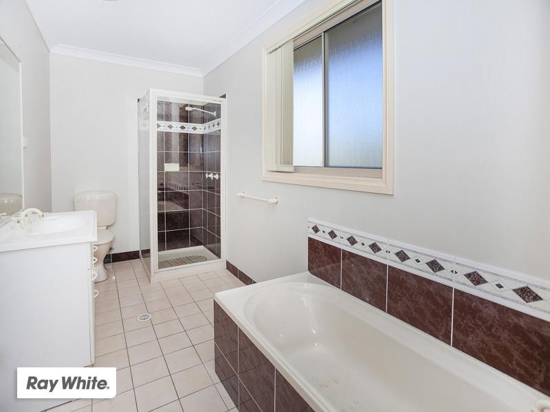 7 Colville Street, Flinders NSW 2529