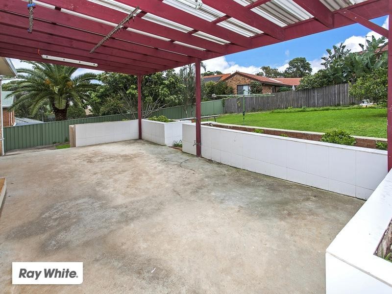 32 Hollings Drive, Kiama Downs NSW 2533