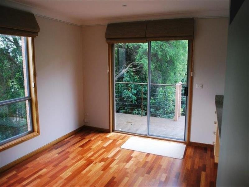 18 Cullen Drive, Kiama Downs NSW 2533