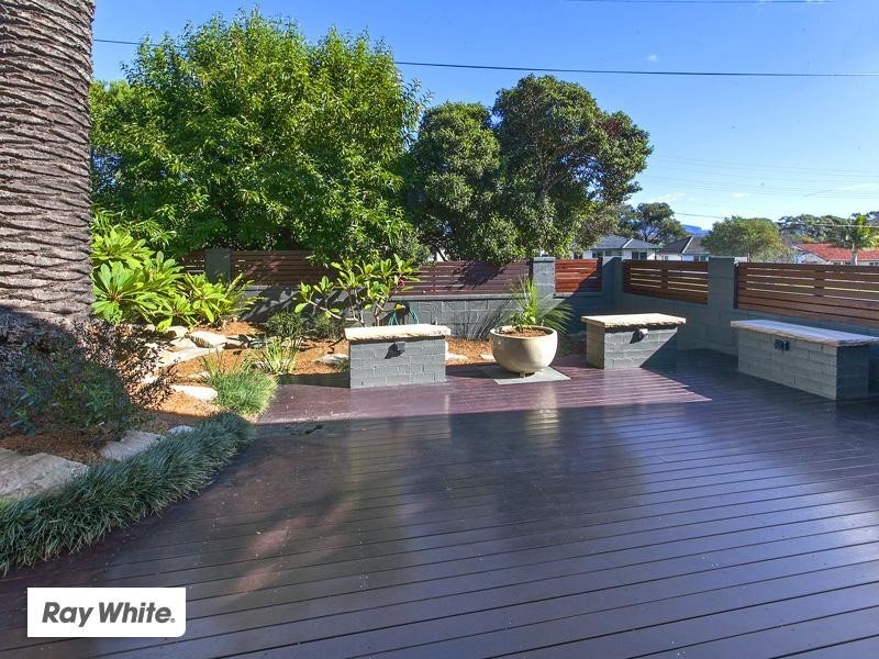 128 Riverside Drive, Kiama Downs NSW 2533
