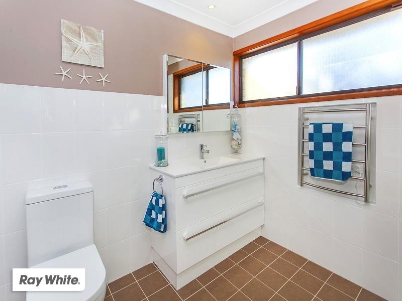 6 Hoskings Crescent, Kiama Downs NSW 2533