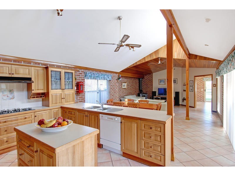 129 Charles Avenue, Minnamurra NSW 2533
