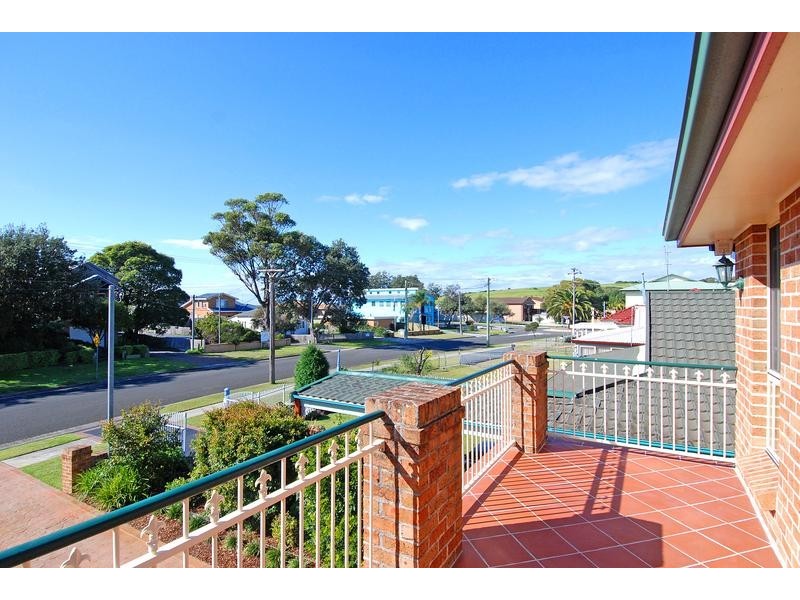 129 Charles Avenue, Minnamurra NSW 2533