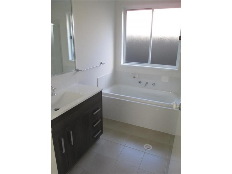 21 Sloop Avenue, Shell Cove NSW 2529