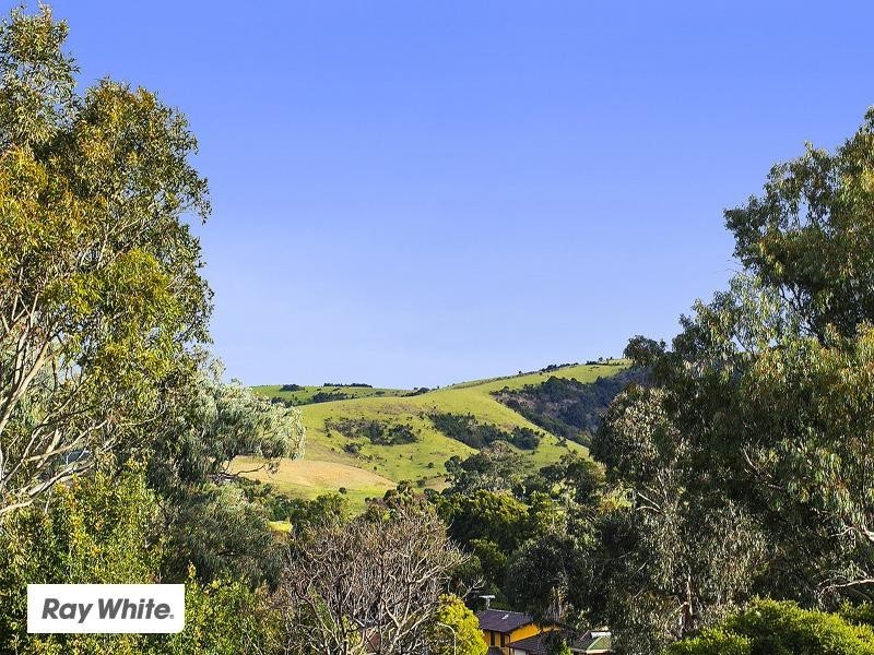 33 Hillview Circuit, Kiama NSW 2533