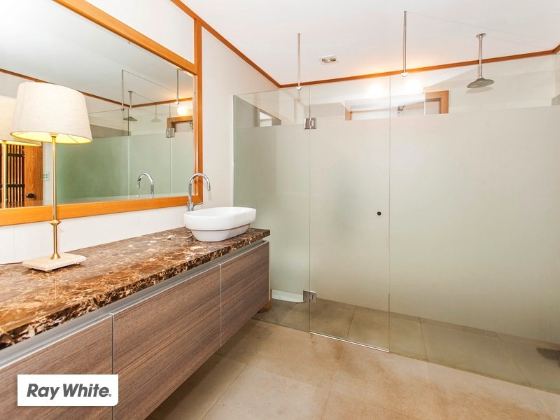 2A Pheasant Point Drive, Kiama NSW 2533