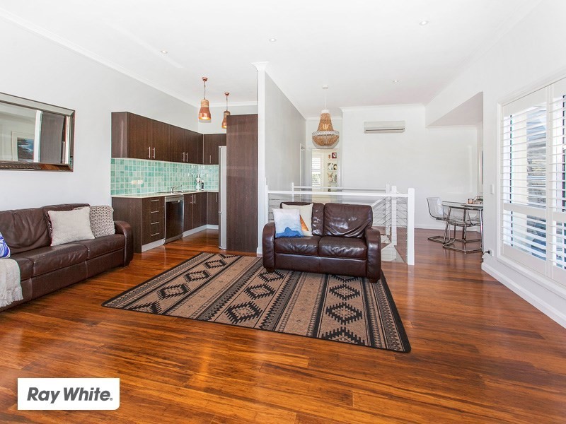 19b Anembo Crescent, Kiama Heights NSW 2533