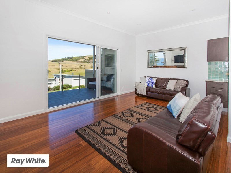 19b Anembo Crescent, Kiama Heights NSW 2533