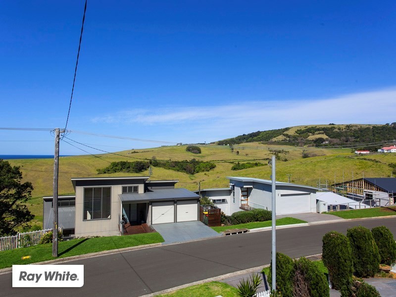 19b Anembo Crescent, Kiama Heights NSW 2533