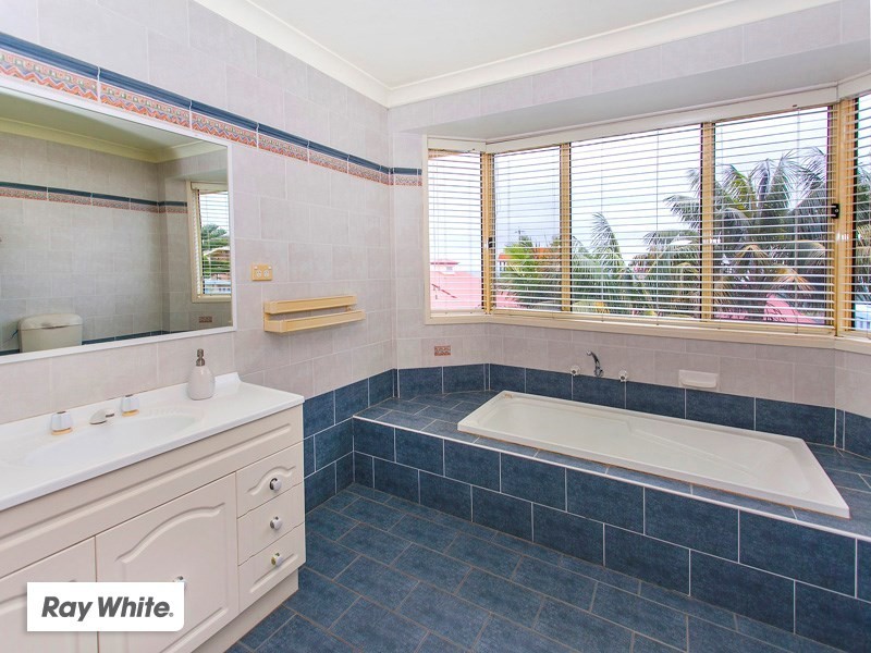 12 Elouera Place, Kiama NSW 2533