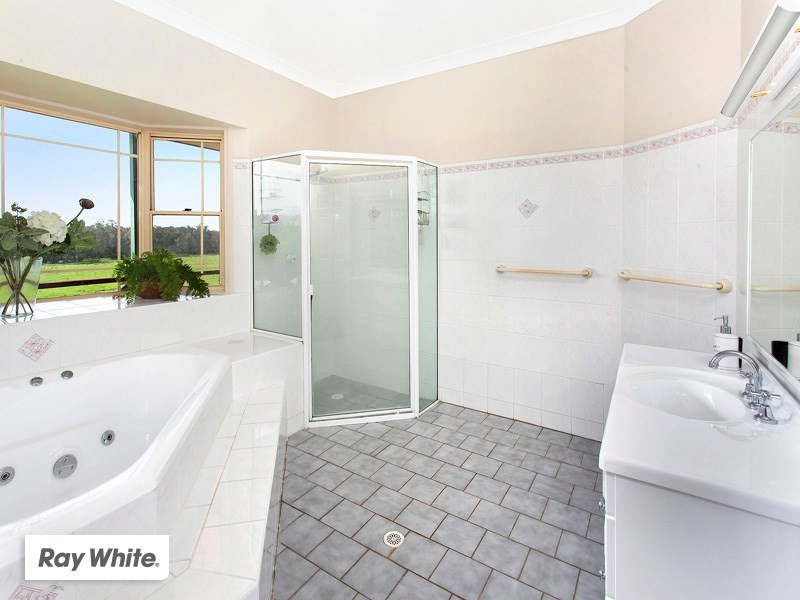 41 Newing Circuit, Kiama Downs NSW 2533