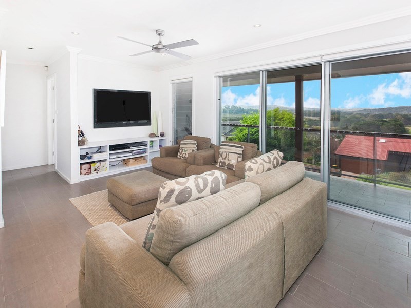23 Golfers Parade, Kiama Downs NSW 2533