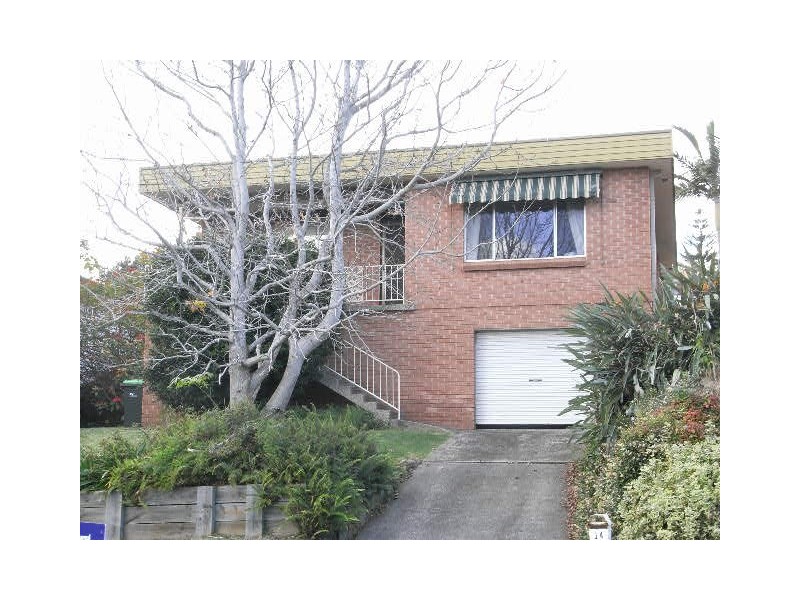 14 Tharkinna Avenue, Kiama NSW 2533