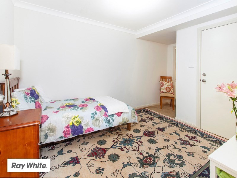 8 Price Avenue, Kiama NSW 2533