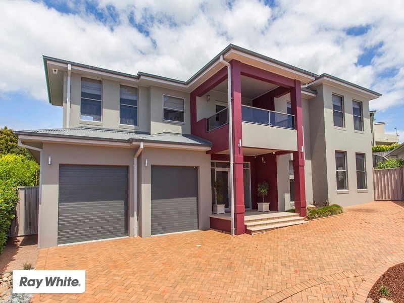 8 Dudgeon Street, Kiama NSW 2533