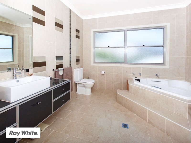 8 Dudgeon Street, Kiama NSW 2533