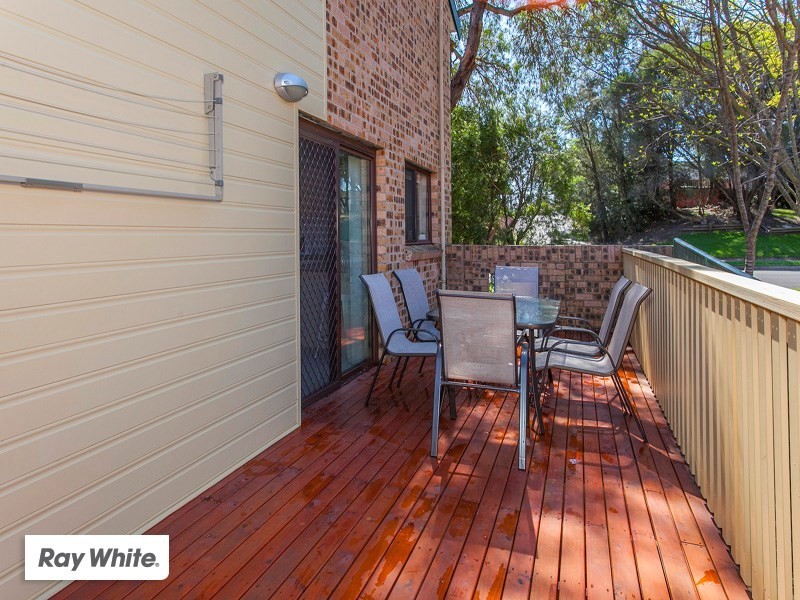 2/33 Tarrant Avenue, Kiama Downs NSW 2533