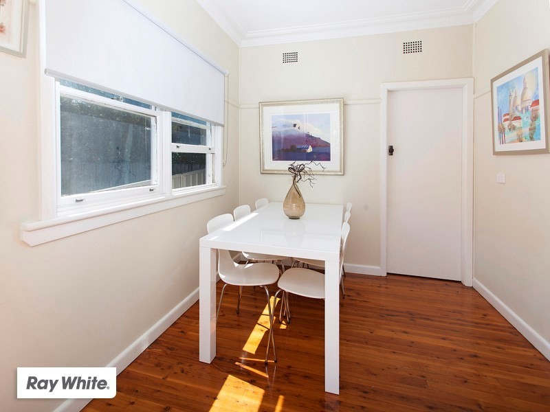 14 Henley Avenue, Kiama NSW 2533