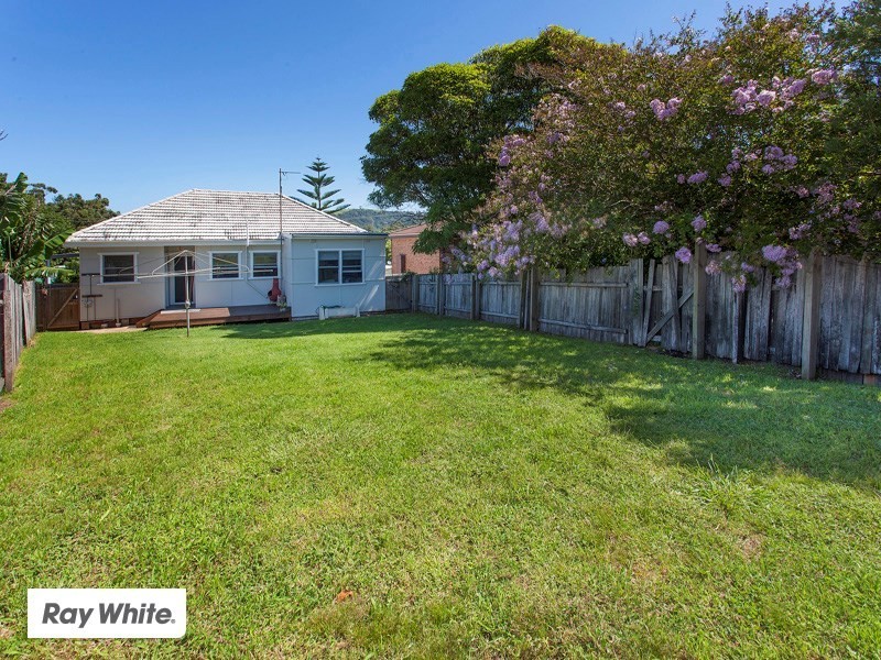 14 Henley Avenue, Kiama NSW 2533