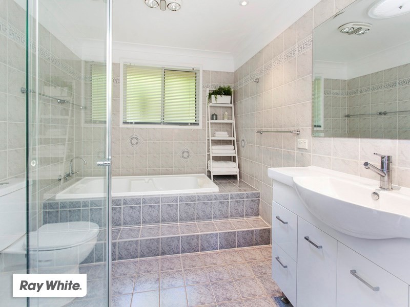 6 Perry Place, Kiama Downs NSW 2533