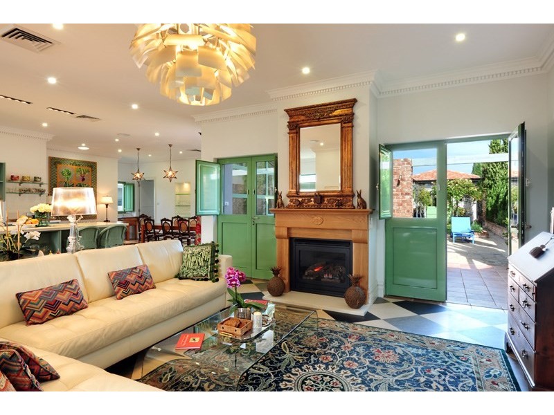 10 Seaview Street, Kiama NSW 2533