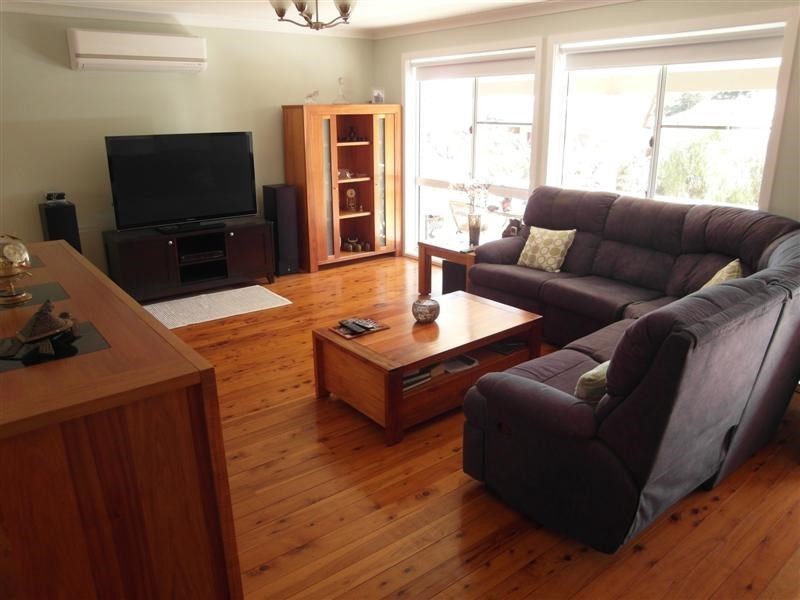 43 North Kiama Drive, Kiama Downs NSW 2533