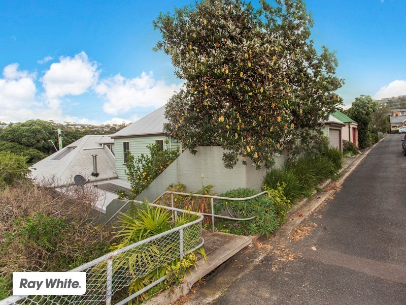 13 Minnamurra Street, Kiama NSW 2533