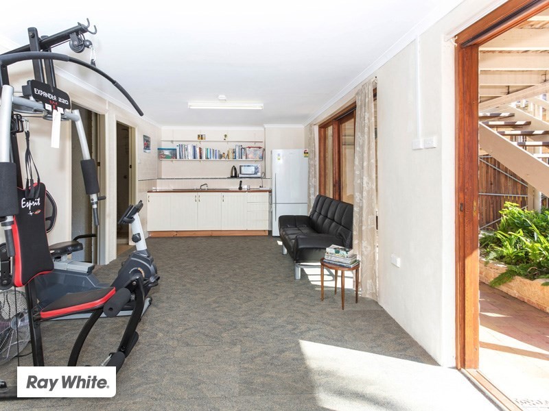 36 North Kiama Drive, Kiama Downs NSW 2533