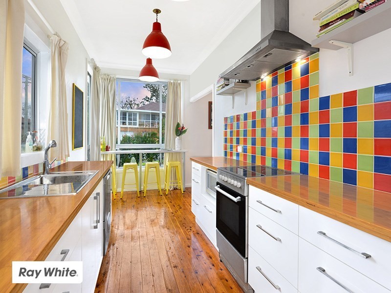 37 Flinders Avenue, Kiama Downs NSW 2533