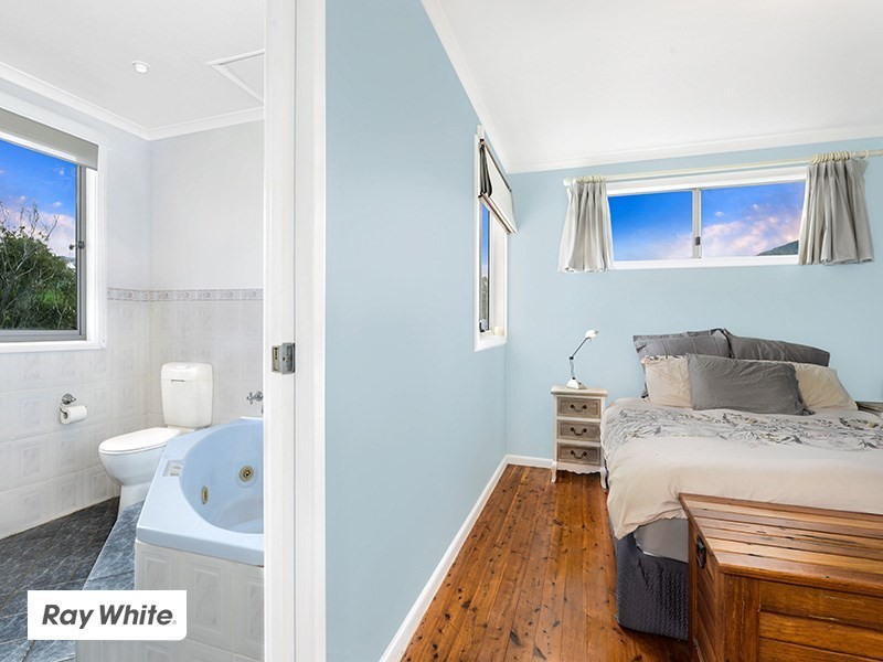 37 Flinders Avenue, Kiama Downs NSW 2533