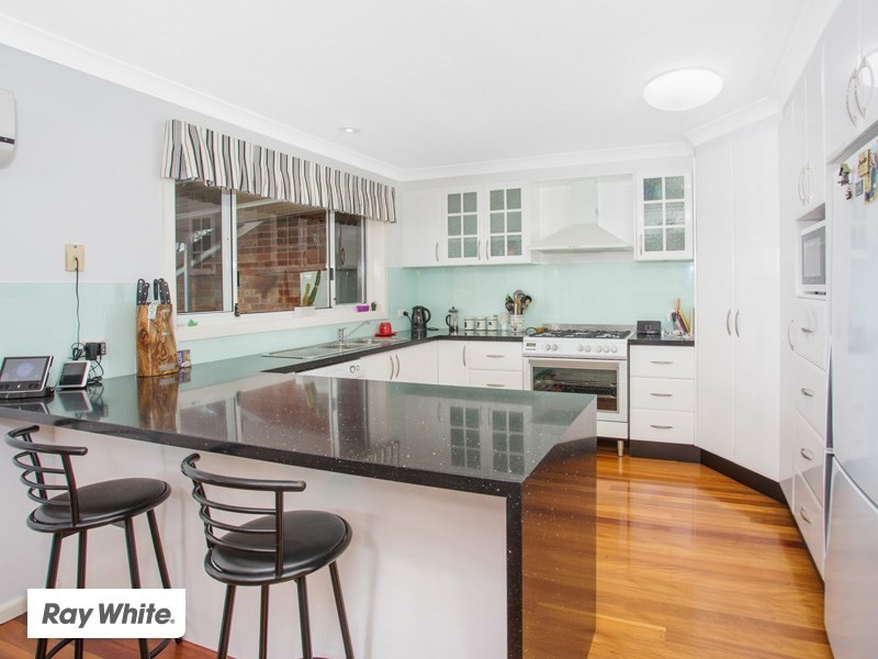 6 Elliott Place, Kiama Downs NSW 2533