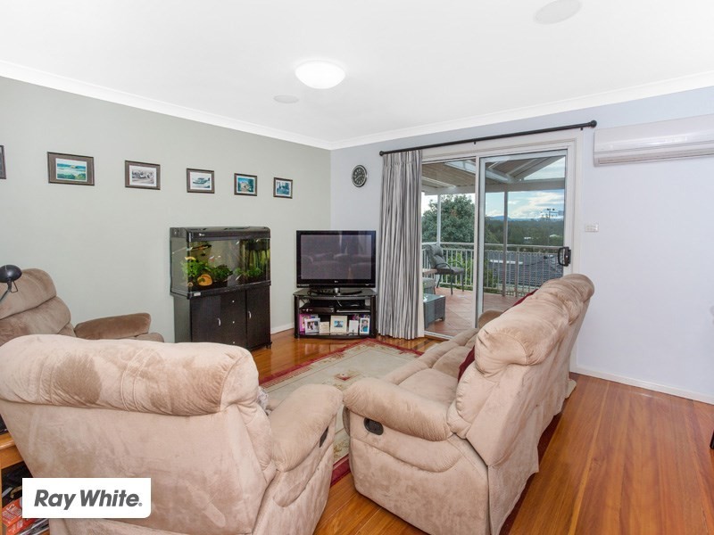 6 Elliott Place, Kiama Downs NSW 2533