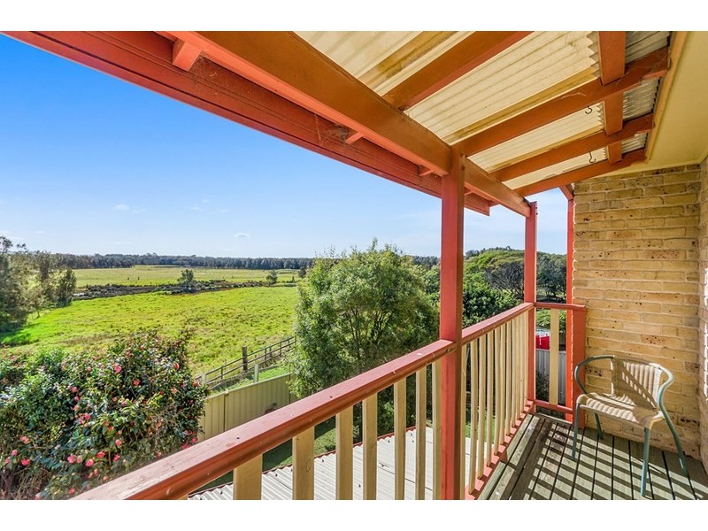 25 Newing Circuit, Kiama Downs NSW 2533