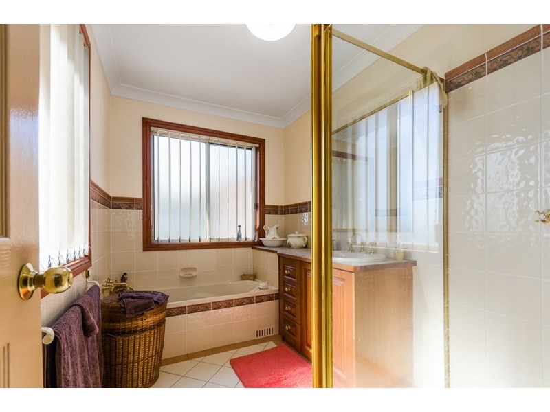 25 Newing Circuit, Kiama Downs NSW 2533