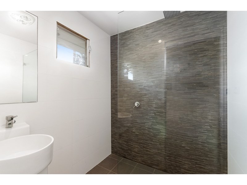 16 Darien Avenue, Kiama NSW 2533