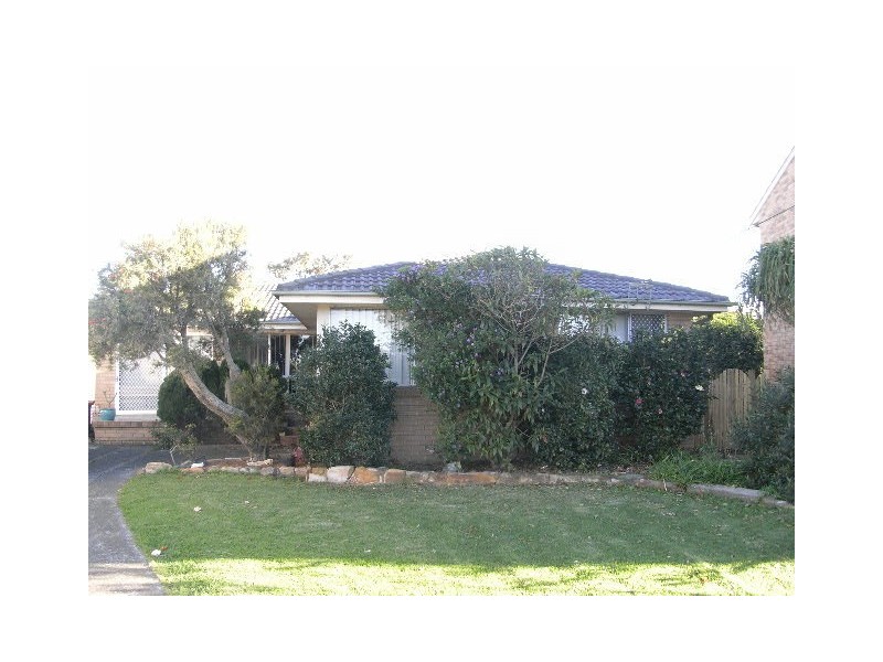 19 Bass Street, Kiama Downs NSW 2533