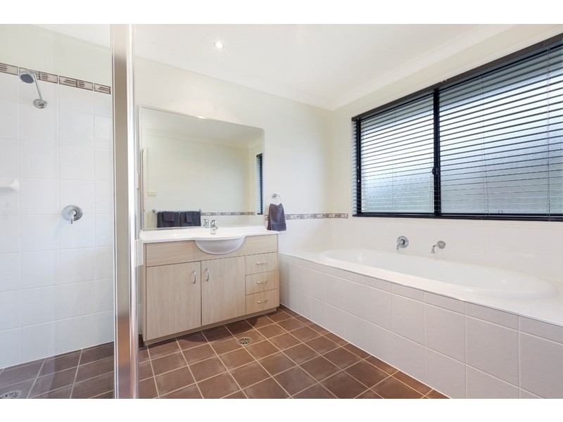 14 Love Street, Kiama NSW 2533