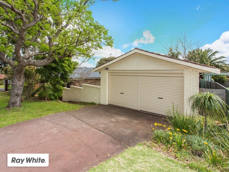 11 Alexander Avenue, Kiama Downs NSW 2533