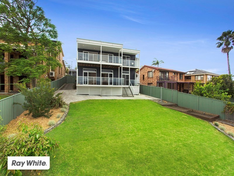 169 Charles Avenue, Minnamurra NSW 2533