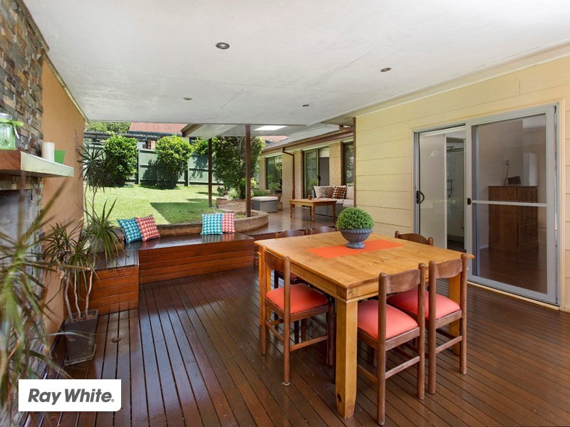 27 Barton Drive, Kiama Downs NSW 2533