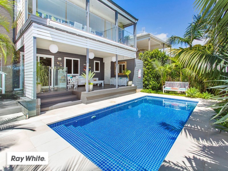 18 Golfers Parade, Kiama Downs NSW 2533