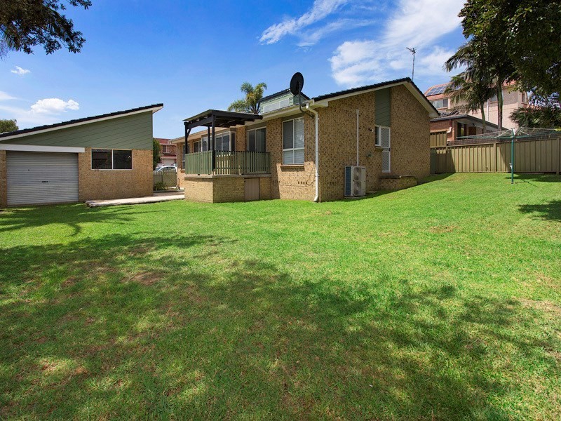 75 Meehan Drive, Kiama Downs NSW 2533